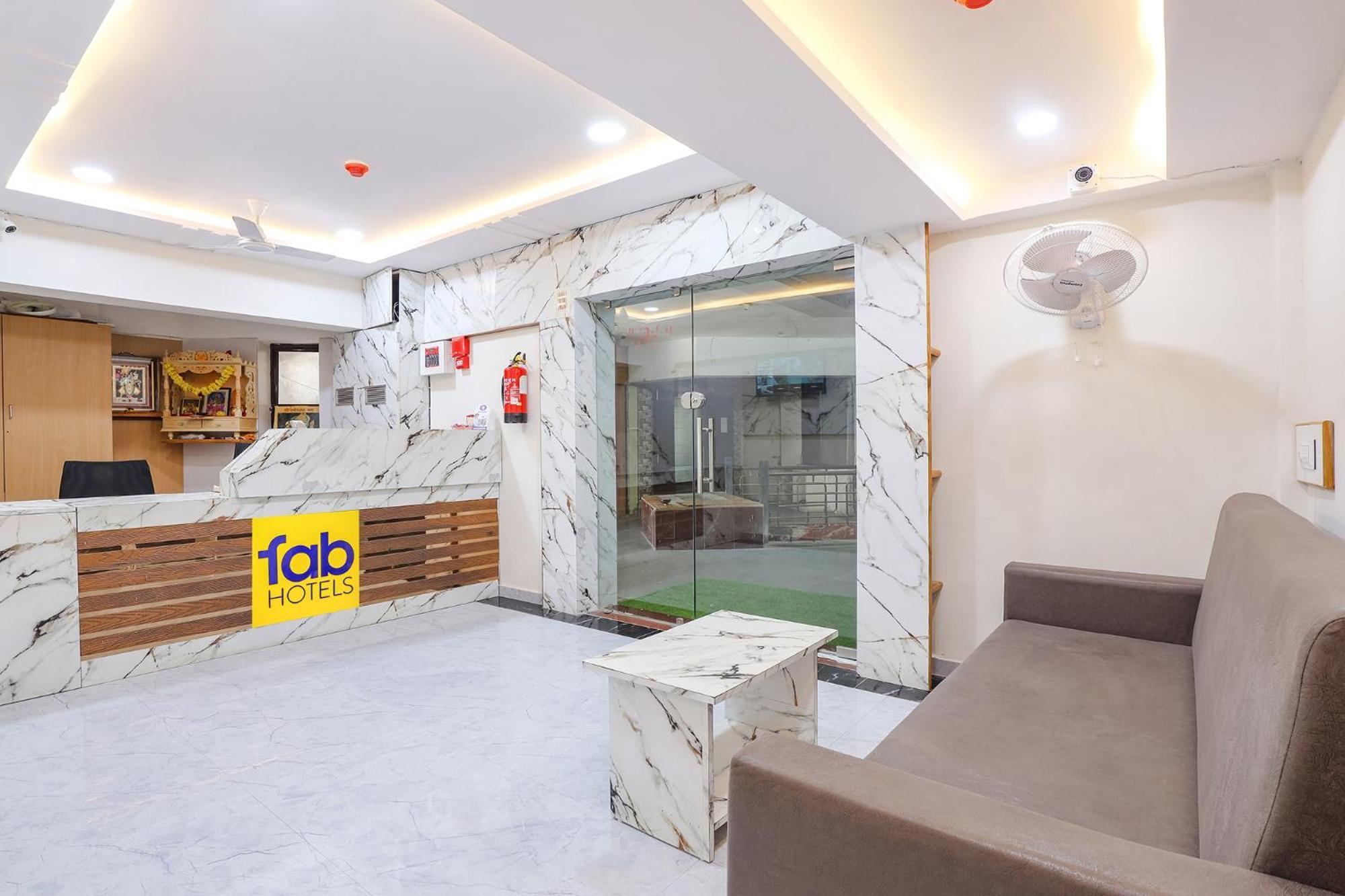 Fabhotel Crystal I - Γκαντχιναγκάρ Εξωτερικό φωτογραφία